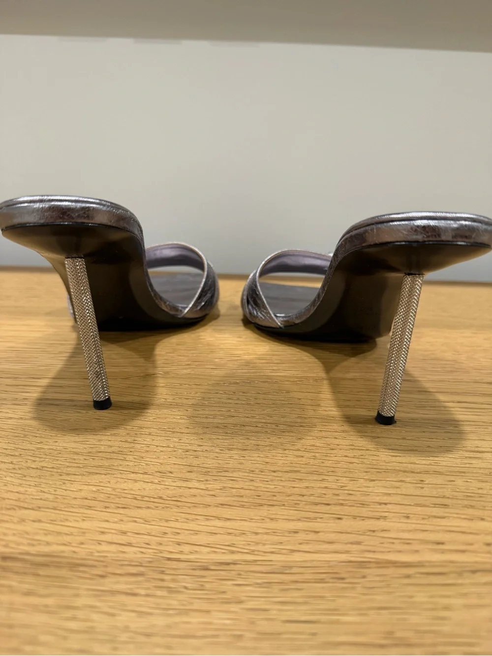 Givenchy heels 40.5